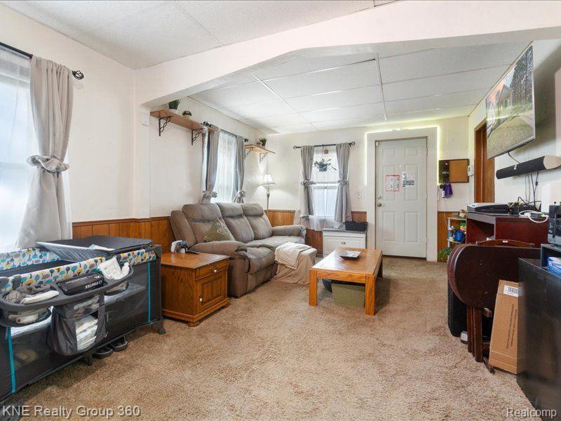 914 COMFORT Street, Lansing, MI 48915 — Photo 6