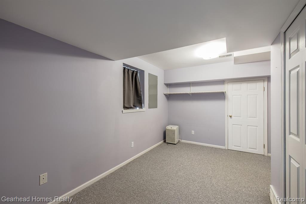 8088 Denton Hill Road, Fenton, MI 48430 — Photo 38