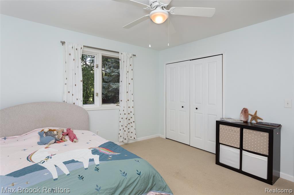 3685 Sunset Boulevard, Orchard Lake Village, MI 48324 — Photo 35