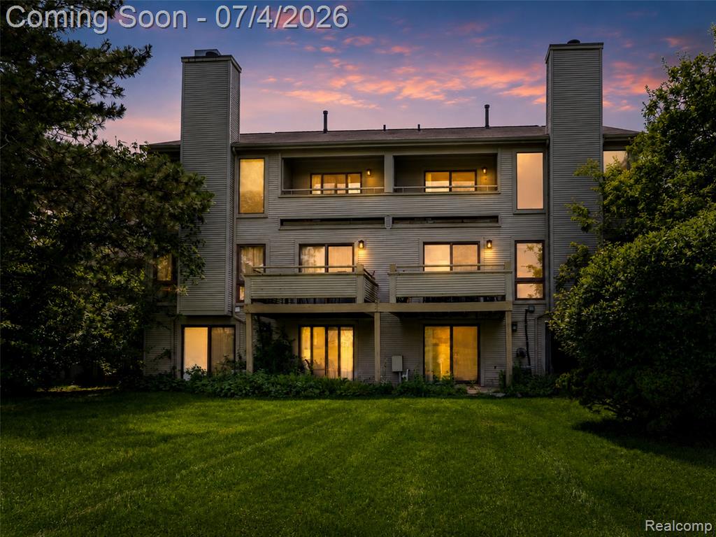 754 Ashley Circle, Rochester Hills, MI 48307 — Photo 37