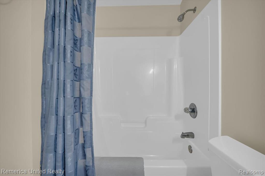 13303 Spruce Court, Linden, MI 48451 — Photo 29
