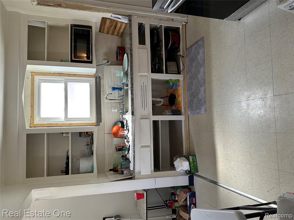 20489 ANDOVER Street, Highland Park, MI 48203 — Photo 15