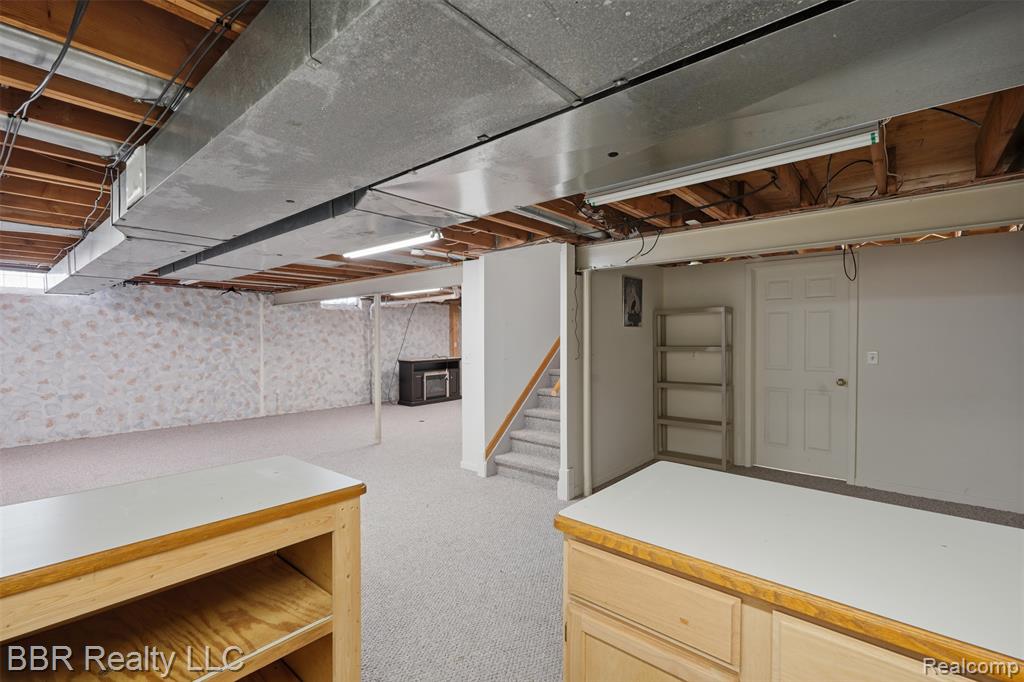 24883 Curtis Drive, Flat Rock, MI 48134 — Photo 37