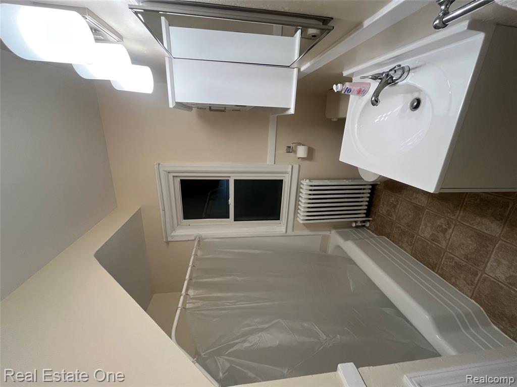 4928 Culver Street, Dearborn Heights, MI 48125 — Photo 19