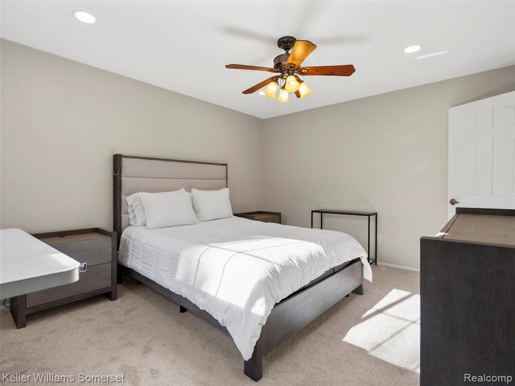 773 E Fox Hills Drive, Bloomfield Hills, MI 48304 — Photo 18