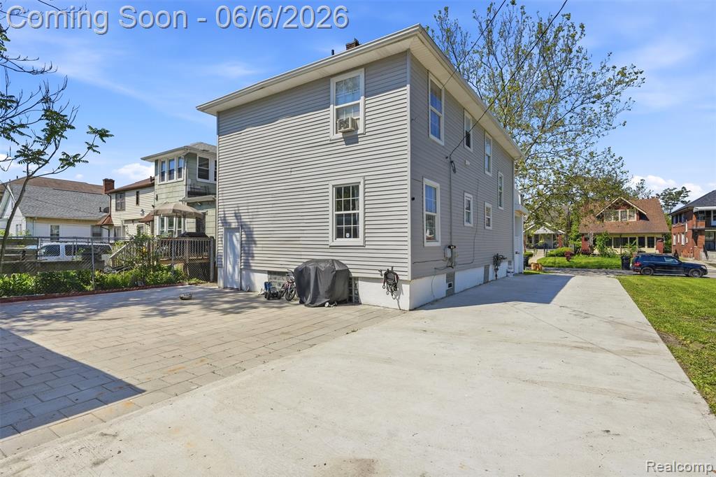 12186 Cloverlawn Street, Detroit, MI 48204 — Photo 29