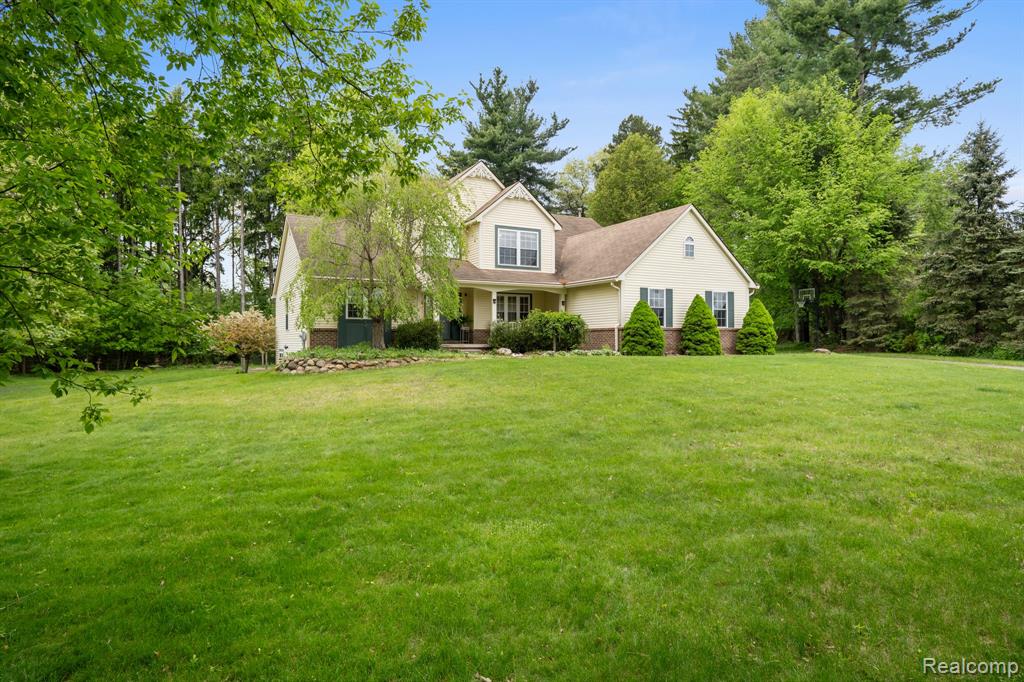 3079 Island Hills Drive, Dexter, MI 48130 — Photo 6