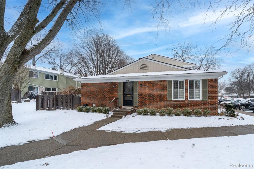 1901 WICKHAM Street, Royal Oak, MI 48073 — front exterior