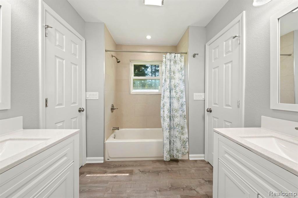 5461 W COON LAKE Road, Howell, MI 48843 — Photo 30