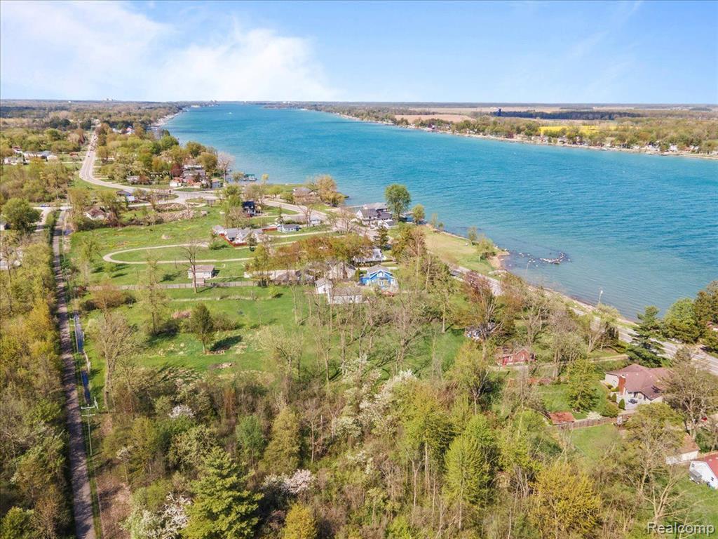 8636 N RIVER Road, Cottrellville, MI — Photo 22