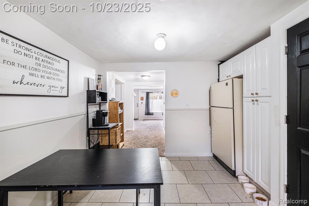845 N East Street, Fenton, MI 48430 — Photo 7