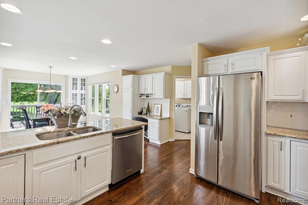 822 SADDLE CLUB Lane, Howell, MI 48843 — Photo 10