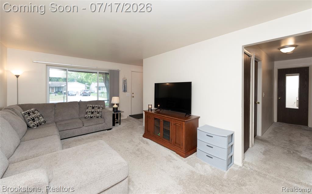 5245 Spinning Wheel Drive, Grand Blanc, MI 48439 — Photo 14