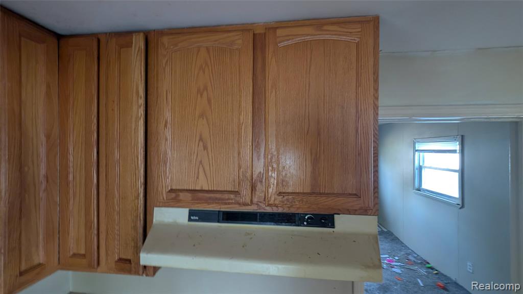 6713 MCGUIRE Street, Taylor, MI 48180 — Photo 34