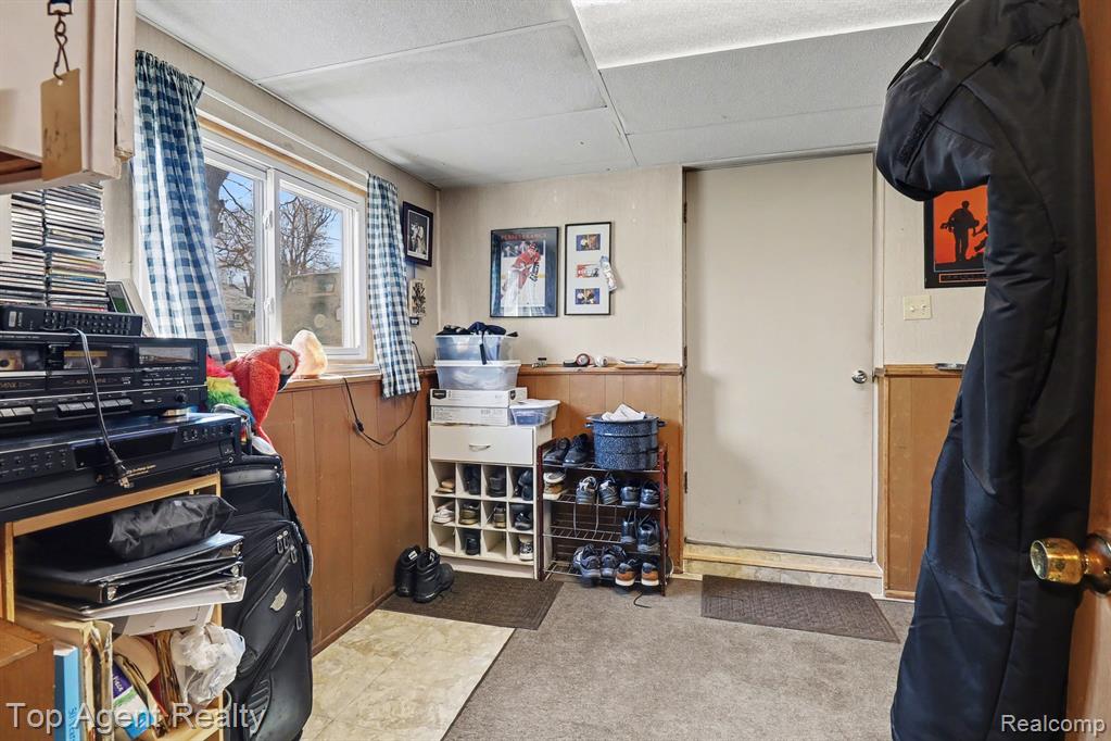 1010 Pelham Boulevard, Waterford, MI 48328 — Photo 17