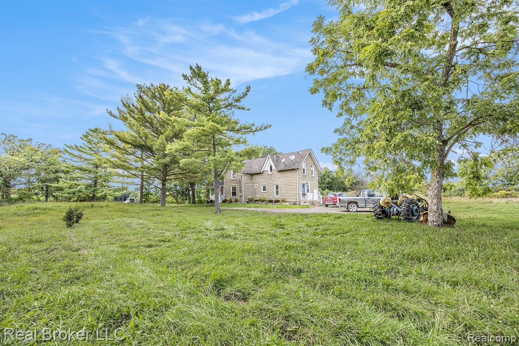 3068 Wade Road, Capac, MI 48014 — Photo 3