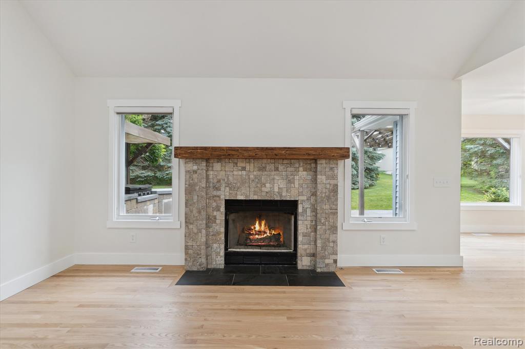 4248 W Four Lakes Drive, Linden, MI 48451 — Photo 5
