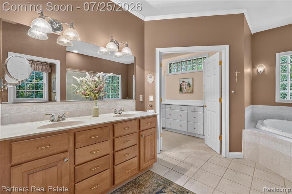 5935 Winans View Court, Pinckney, MI 48169 — Photo 37