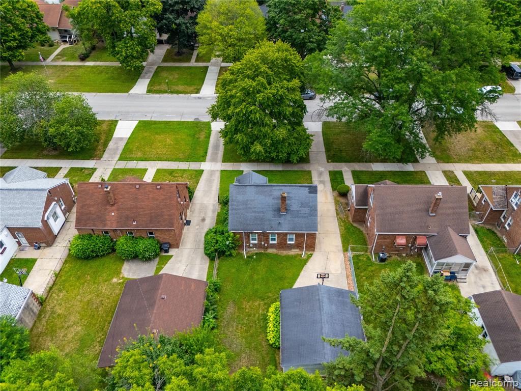 9615 W Parkway Street, Redford, MI 48239 — Photo 31