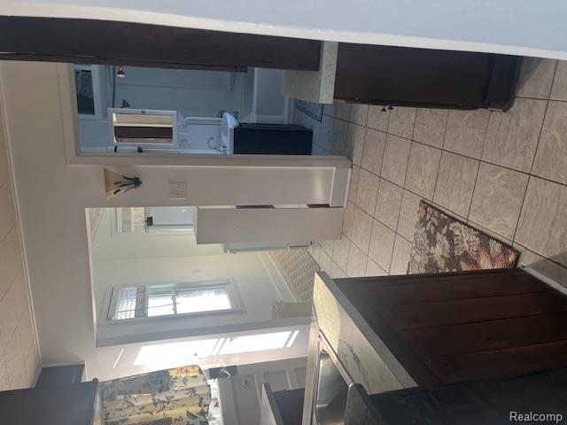 6452 BARKER Drive, Waterford, MI, 00000