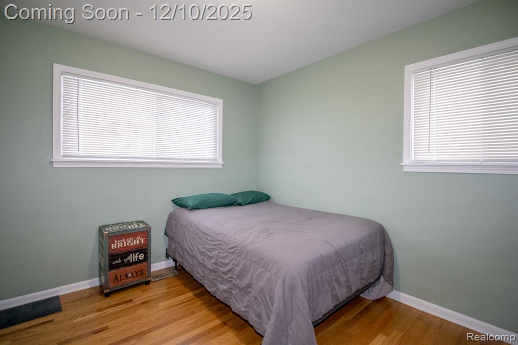 8225 N Hubbard Street, Westland, MI — Photo 18