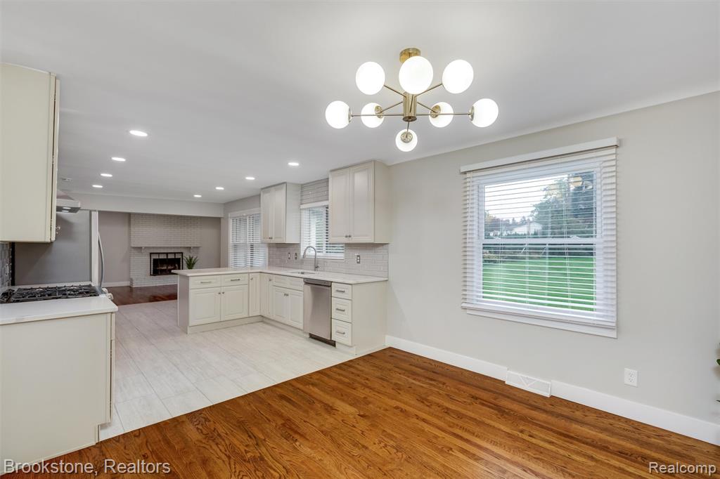 2784 Aldgate Drive, Bloomfield Hills, MI 48304 — Photo 14