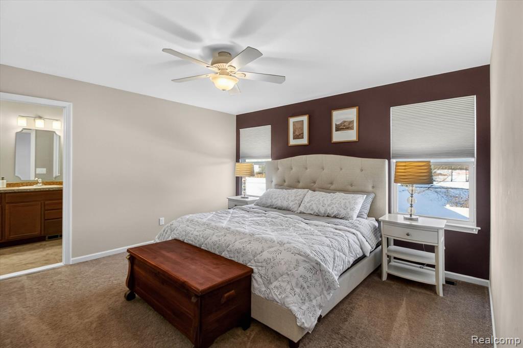 386 Fletcher Street, Wixom, MI 48393 — Photo 20