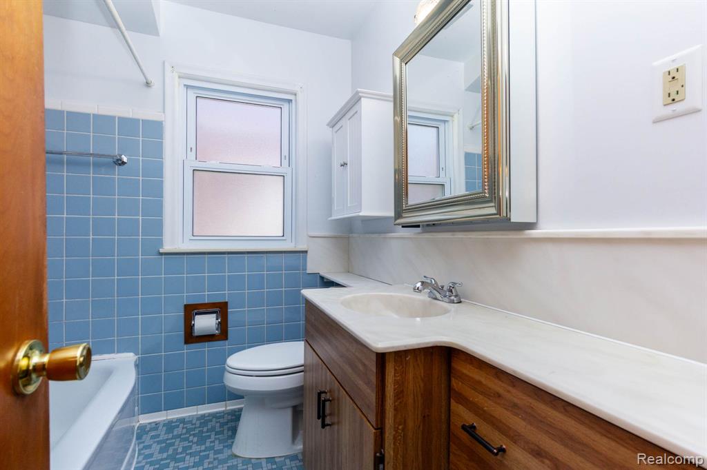 9854 Colwell Avenue, Allen Park, MI 48101 — Photo 16