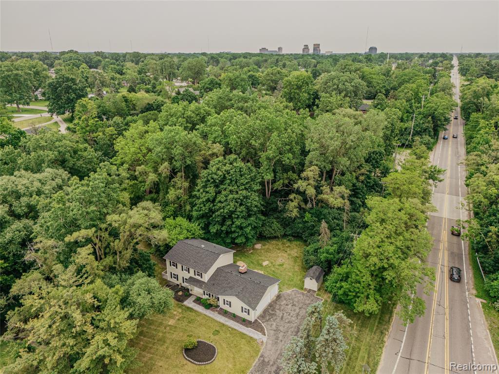 21993 Riverview Drive, Beverly Hills, MI 48025 — Photo 82