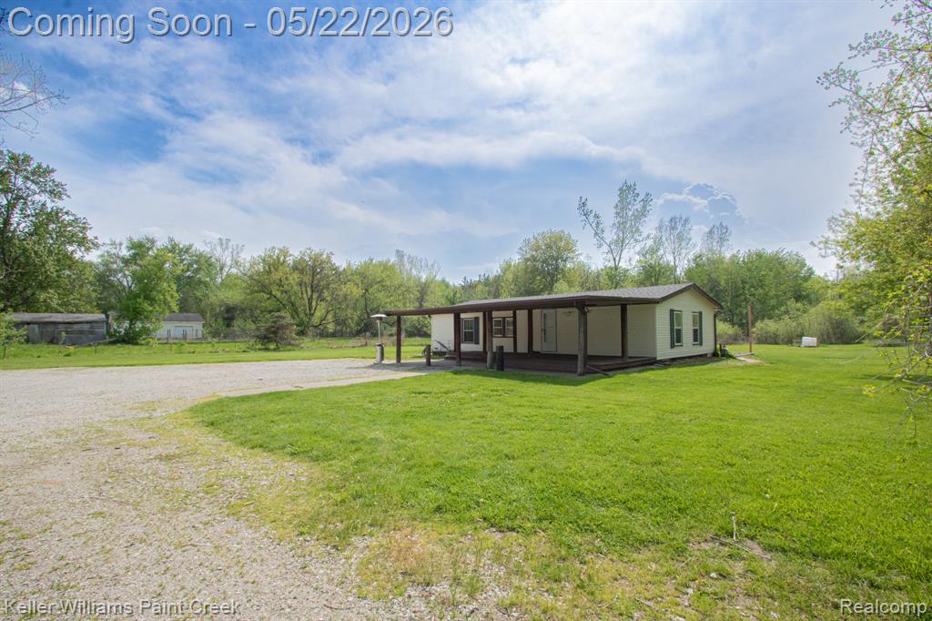 2189 Michigan Road, Port Huron, MI 48060 — Photo 2