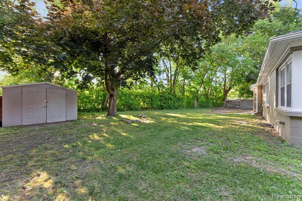 9036 Reeck Road, Allen Park, MI 48101 — Photo 22