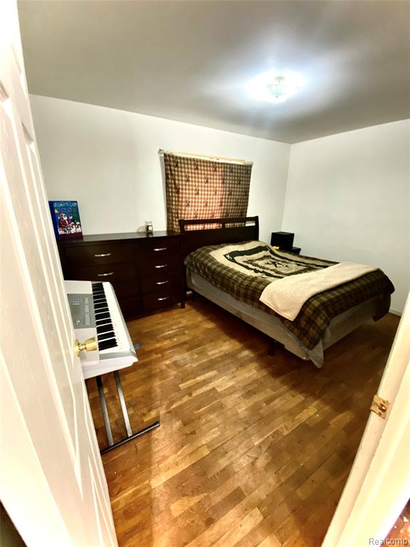 8474 Chesterfield Drive, Swartz Creek, MI 48473 — Photo 15