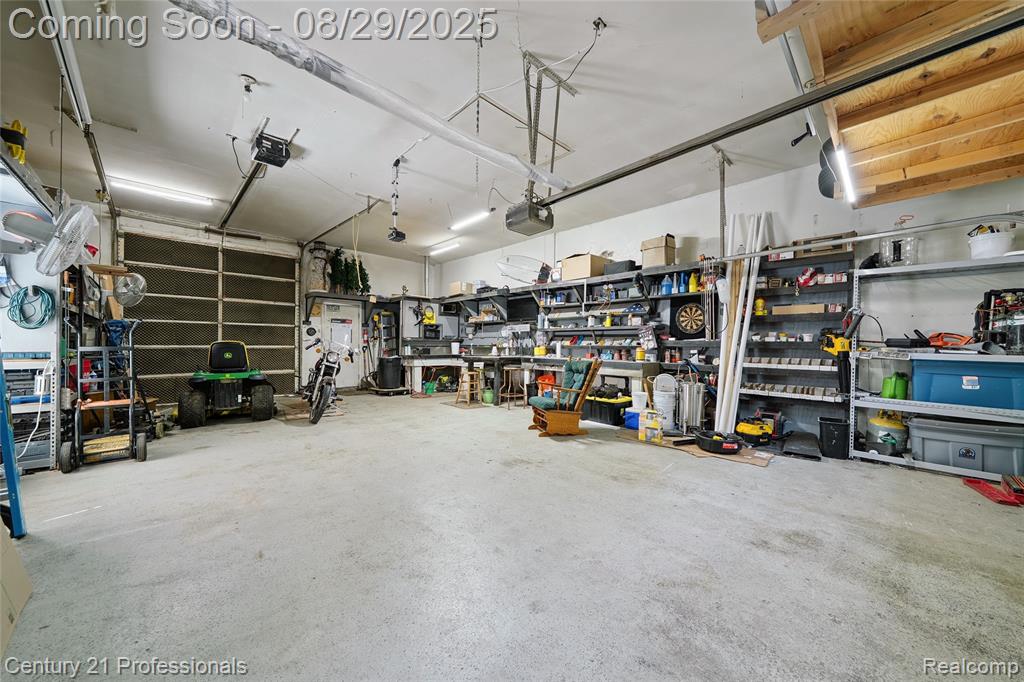 5455 Westview Road, Clarkston, MI — Photo 43