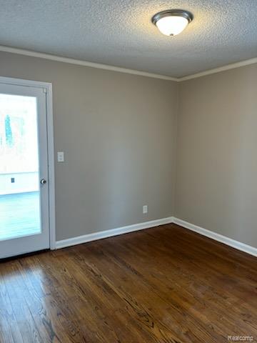 1809 Roslyn Road, Grosse Pointe Woods, MI 48236 — Photo 4