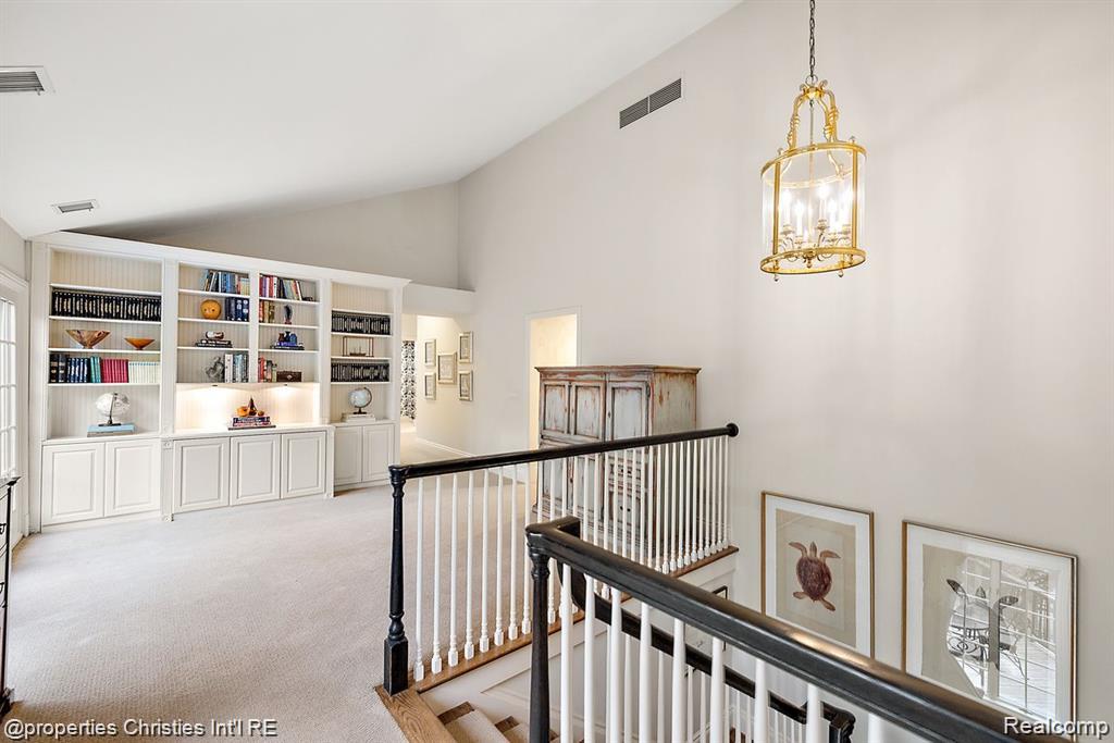 633 Hawthorne Street, Birmingham, MI 48009 — Photo 25