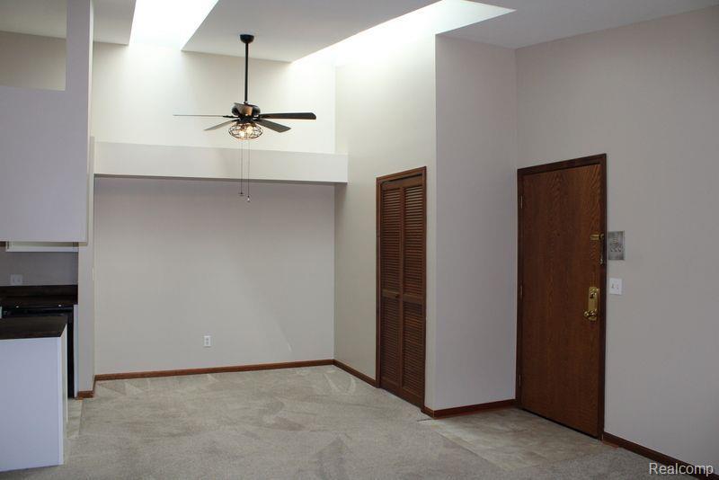 1235 HARBOUR Drive, Trenton, MI 48183 — Photo 10