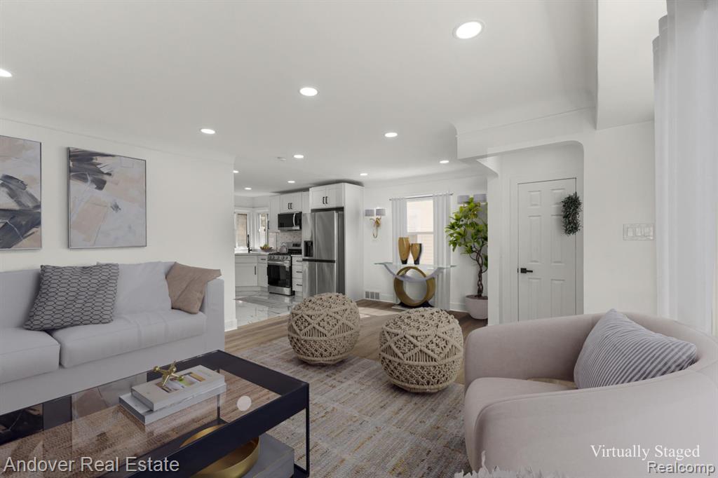 30924 Barton Street, Garden City, MI — Photo 12