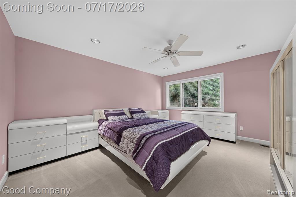 6698 Carlyle Court, West Bloomfield, MI — Photo 33