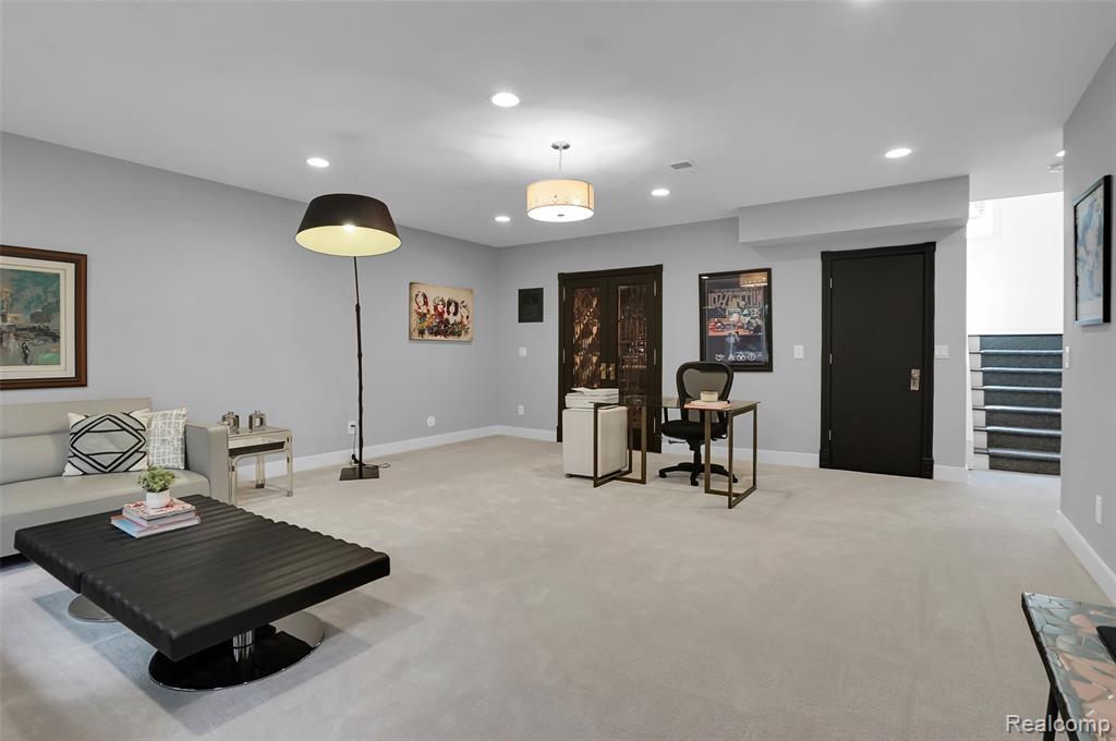 655 Chester Street, Birmingham, MI 48009 — Photo 40