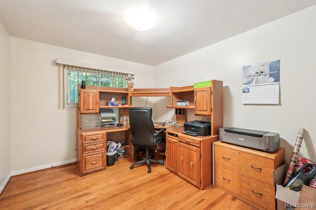 40 Endicott Drive, Howell, MI 48843 — Photo 21