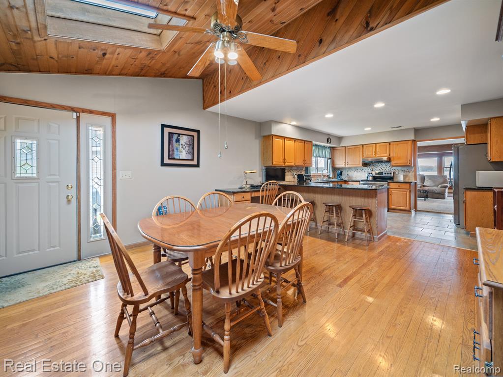 4825 Downing Drive, Pinckney, MI 48169 — Photo 13