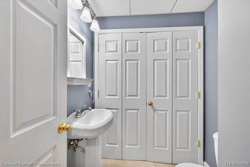 285 Stony Lake Drive, Oxford, MI 48371 — Photo 31