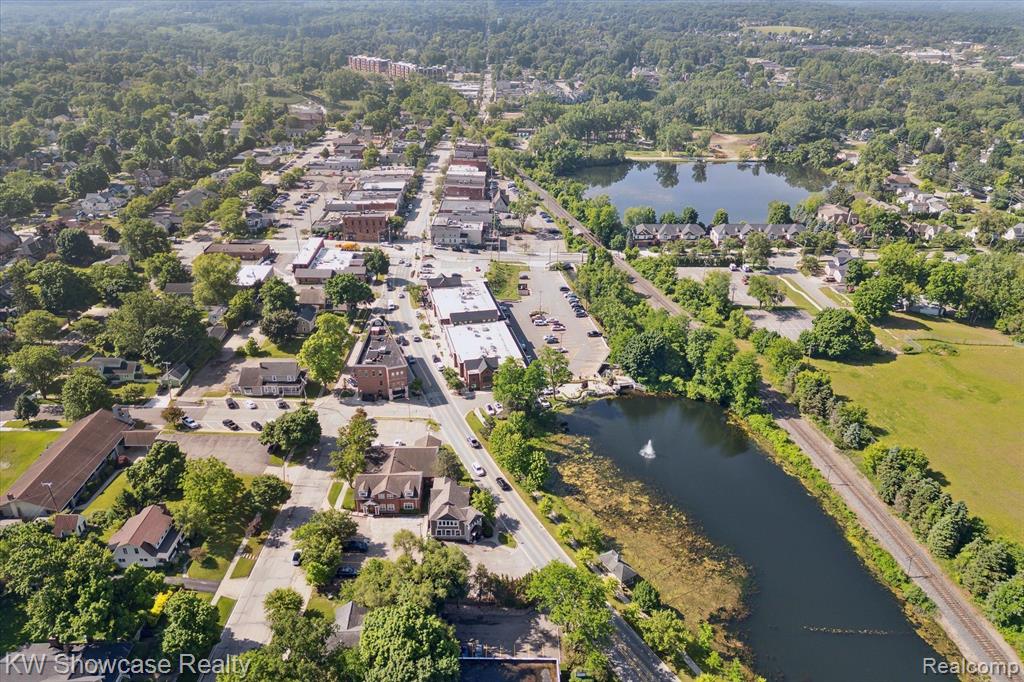 540 NAPA VALLEY Drive, Milford, MI 48381 — Photo 44