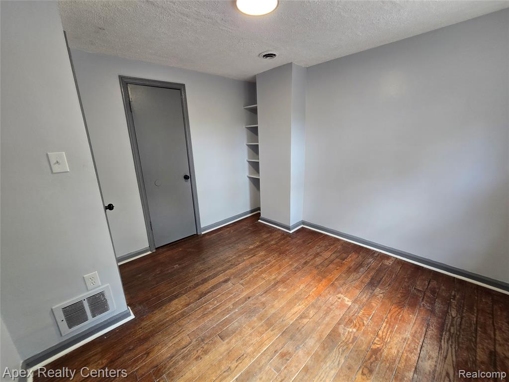 7671 - 7675 Evergreen Avenue, Detroit, MI 48228 — Photo 79