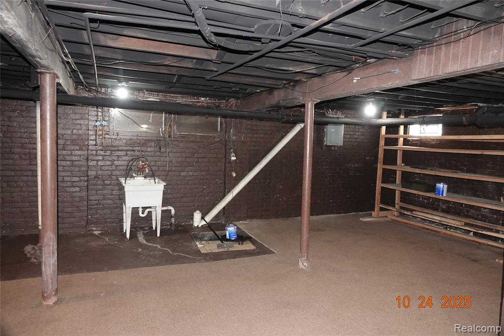 194 Farrand Park, Highland Park, MI 48203 — Photo 27