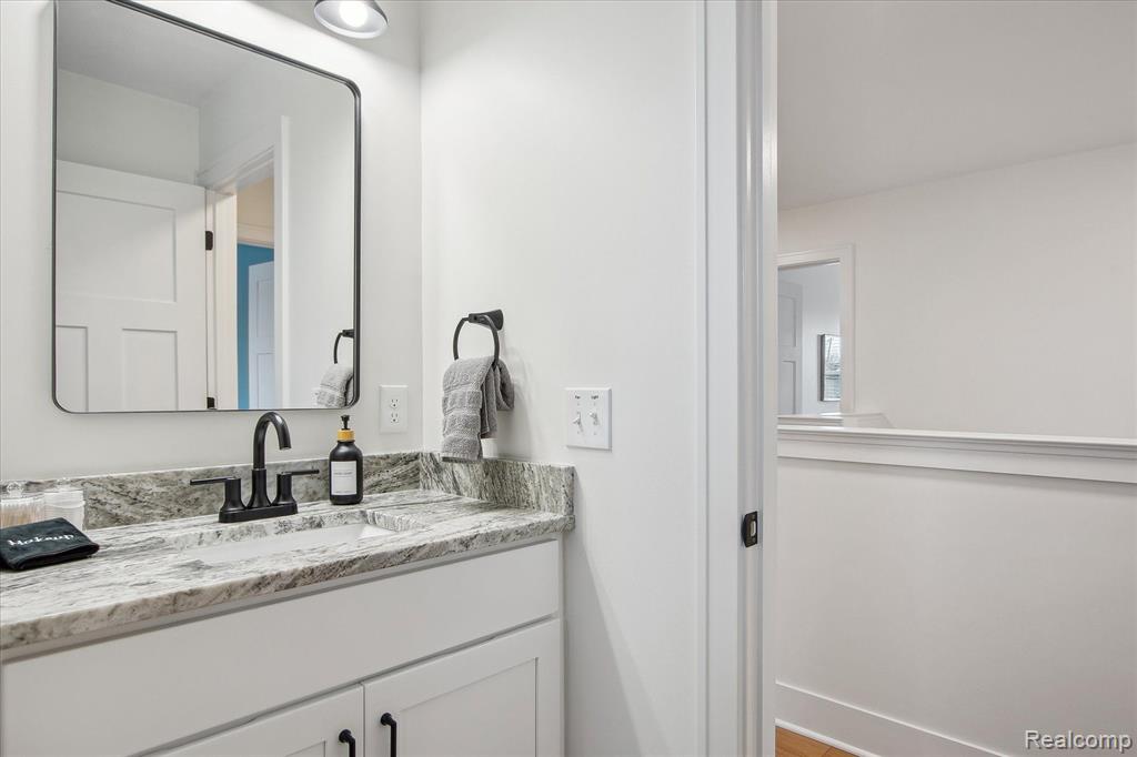 8841 Oakview Street, Plymouth, MI 48170 — Photo 25
