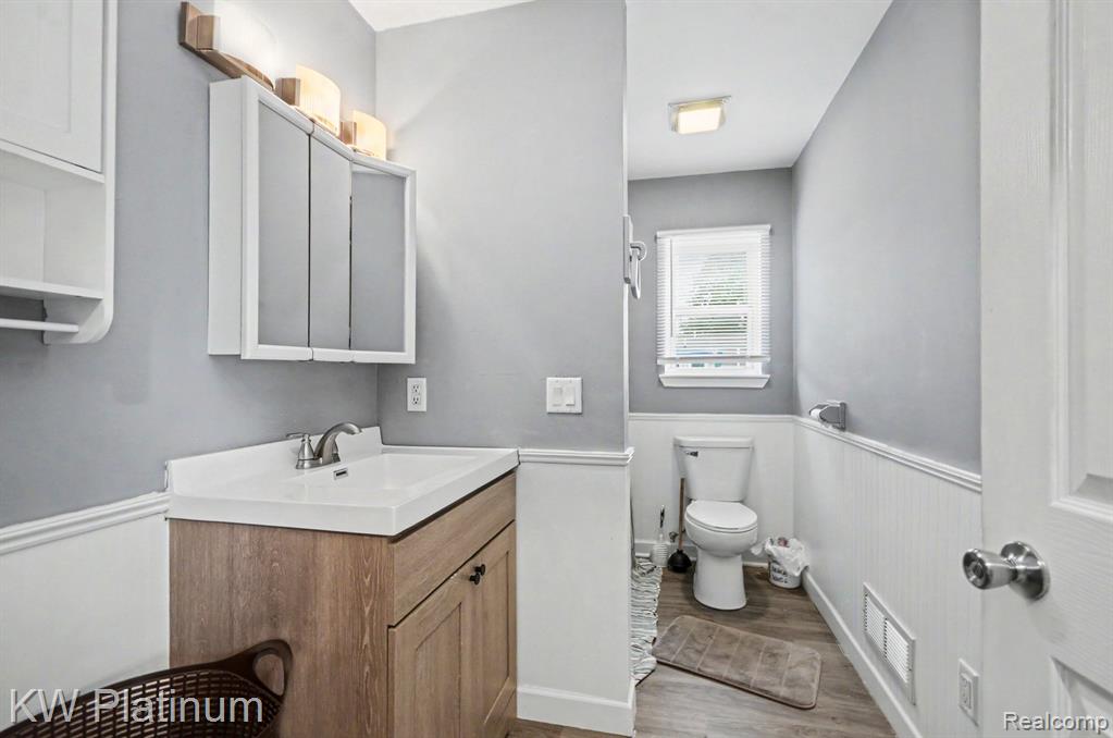 146 Rural Street, Port Huron, MI 48060 — Photo 14