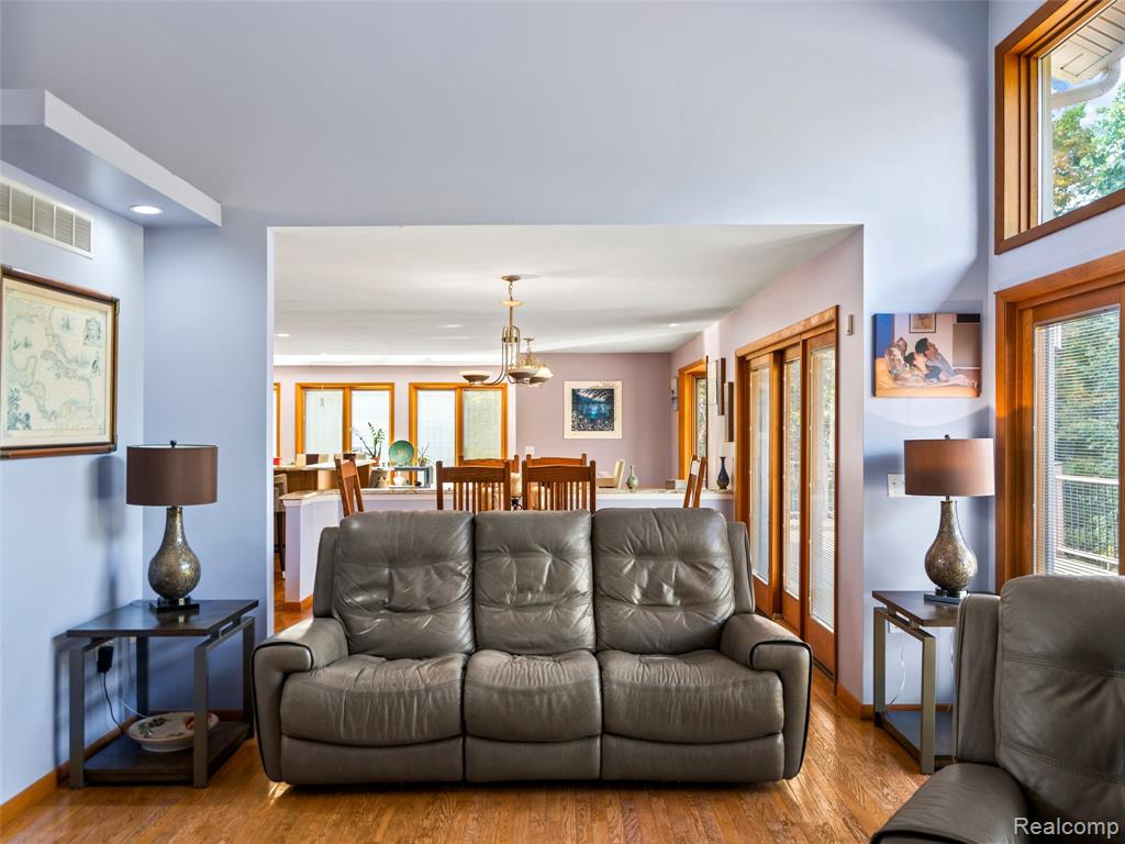 7286 Pine Knob Road, Clarkston, MI 48348 — Photo 16