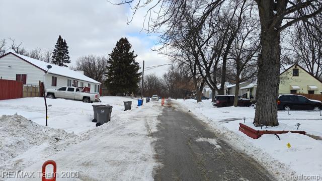 2317 Spring Hill Avenue, Inkster, MI 48141 — Photo 5