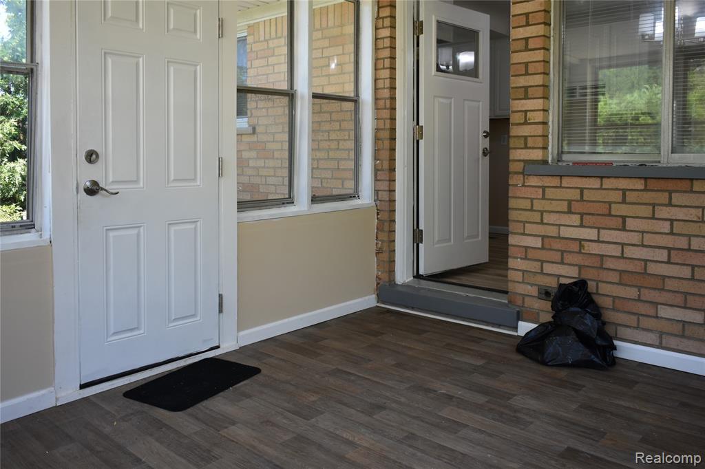 23825 Johnston Avenue, Eastpointe, MI 48021 — Photo 14